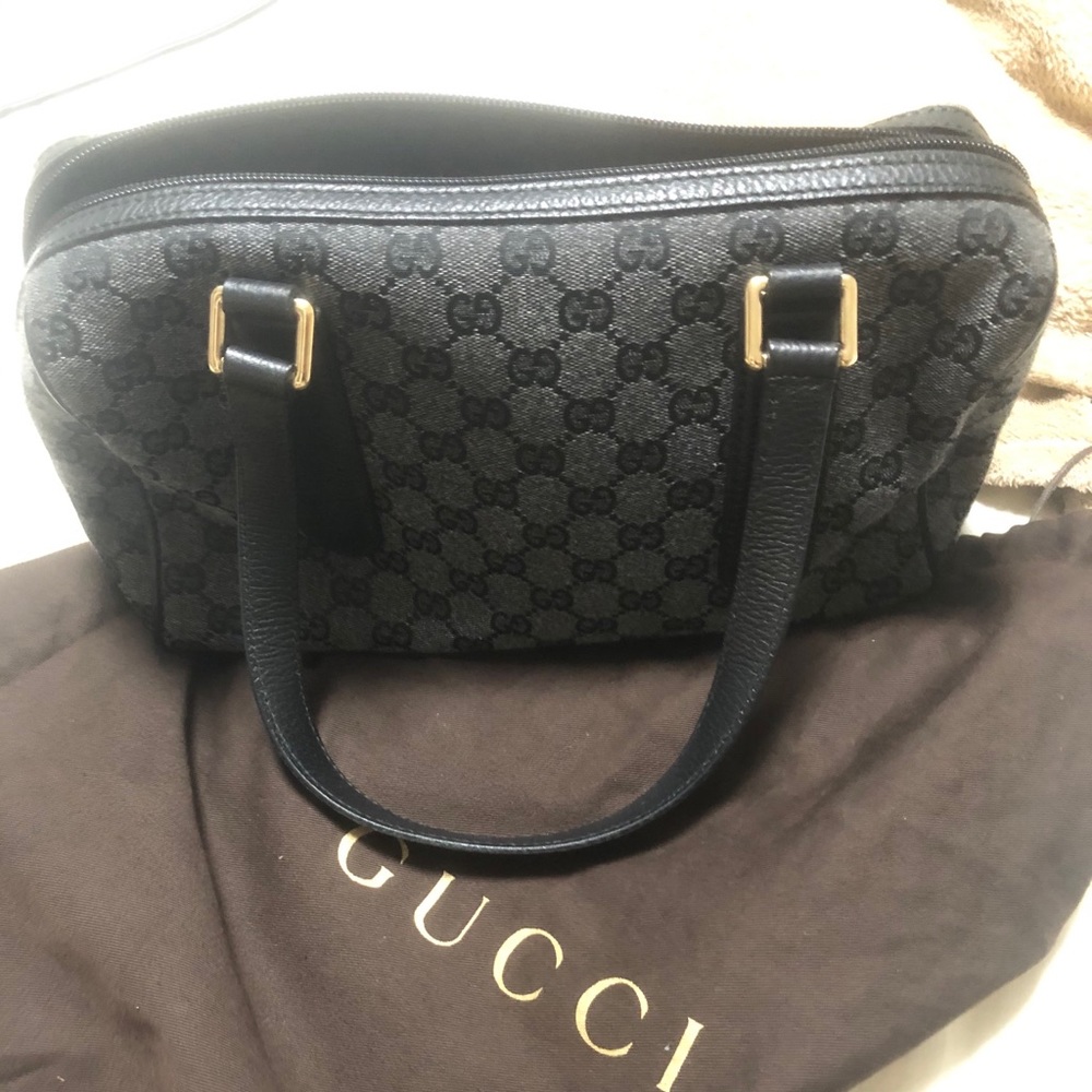Gucci bag - Picture 1 of 2